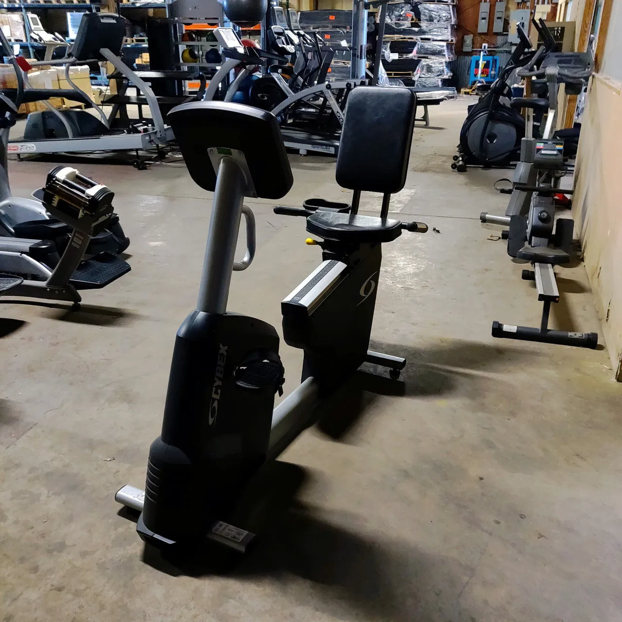 Cybex V Series Recumbent Bike