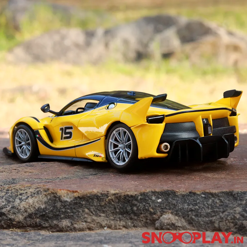 Ferrari FXX K Diecast Car Scale Model (1:24 Scale)