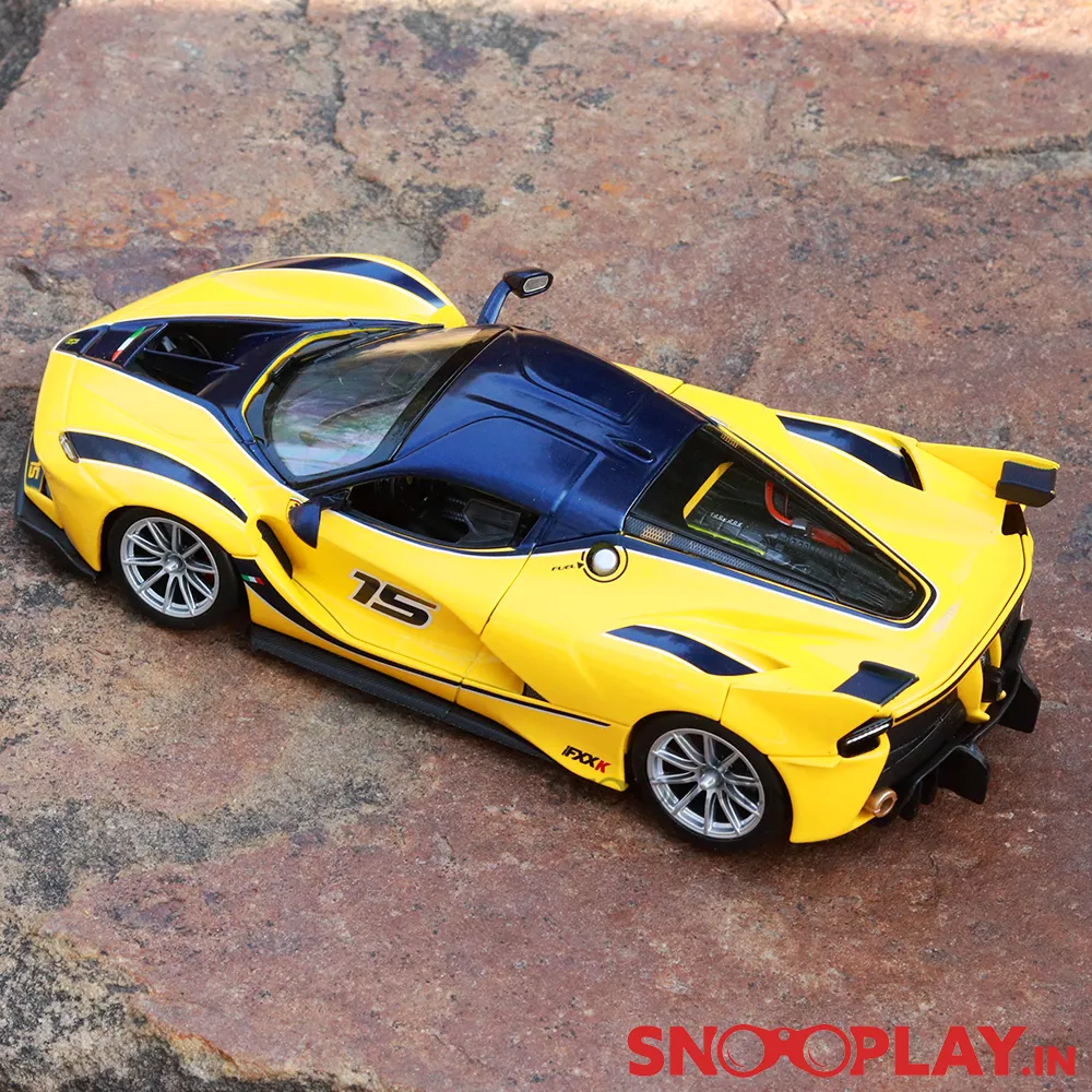 Ferrari FXX K Diecast Car Scale Model (1:24 Scale)