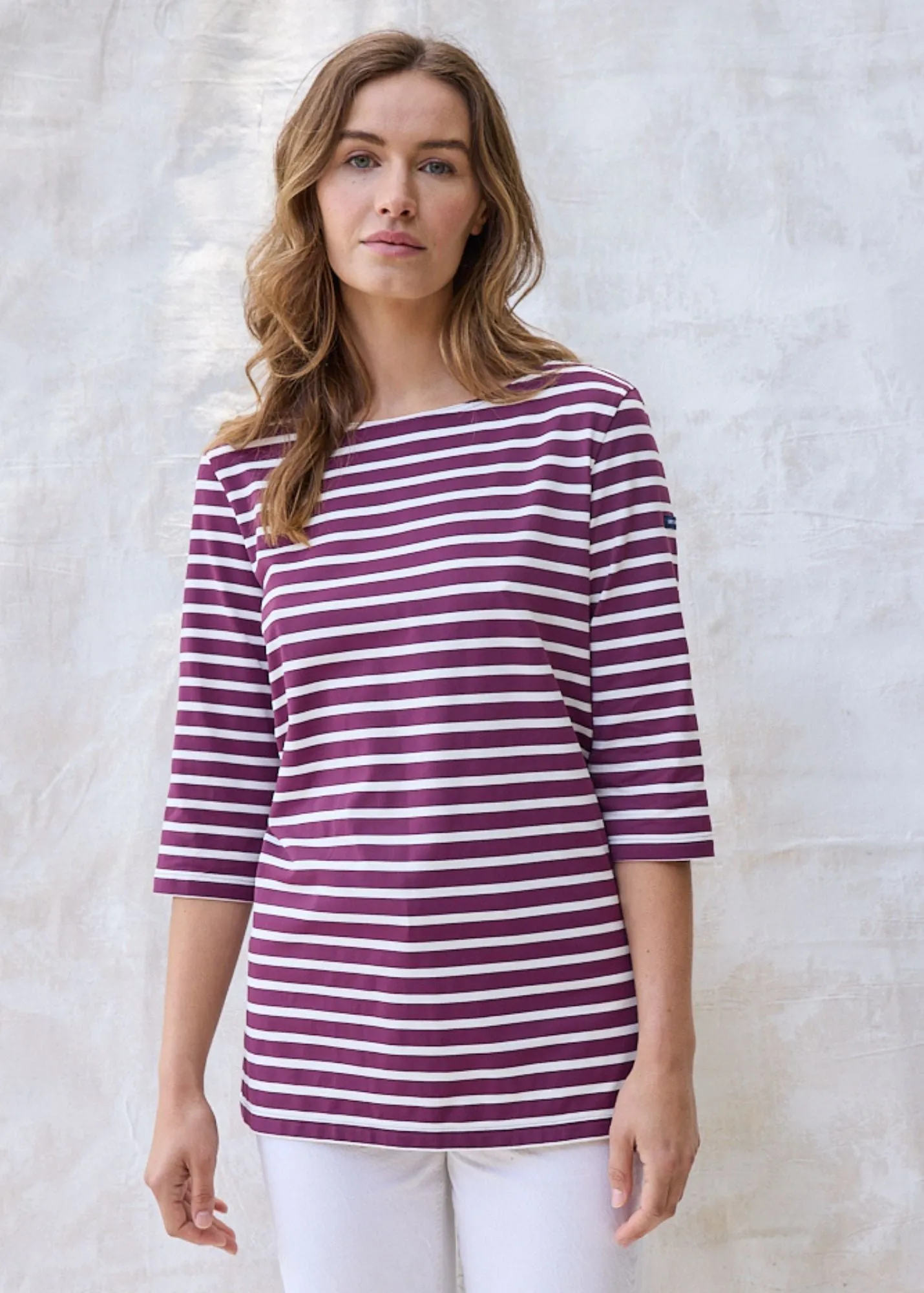 PHARE - Boat Neck Striped Tunic with Slits | Stretch fabric with UV Protection (PLUM / IVORY)